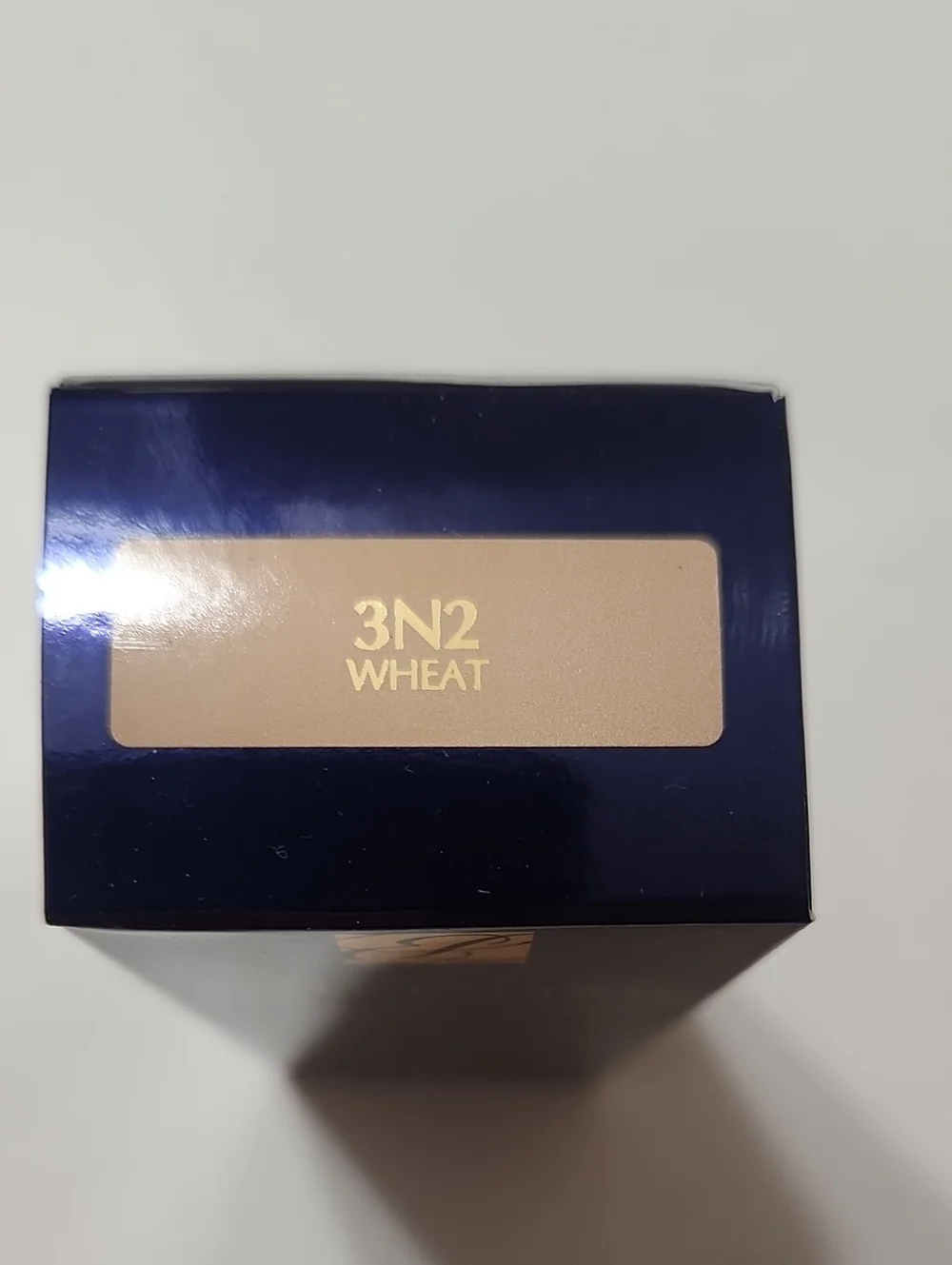 ESTEE LAUDER 3N2 Wheat Futurist SkinTint Serum